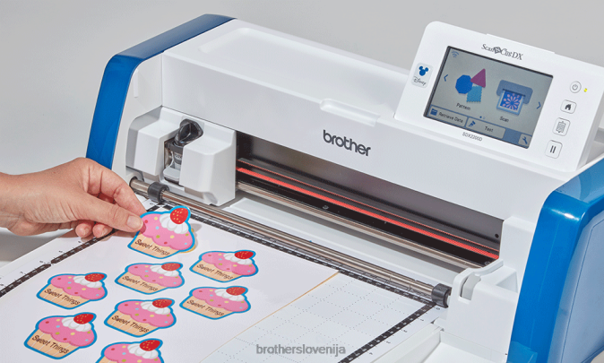 Brother scanncut sdx2200d disney stroj za domače in hobi rezkanje opremo LZ2840